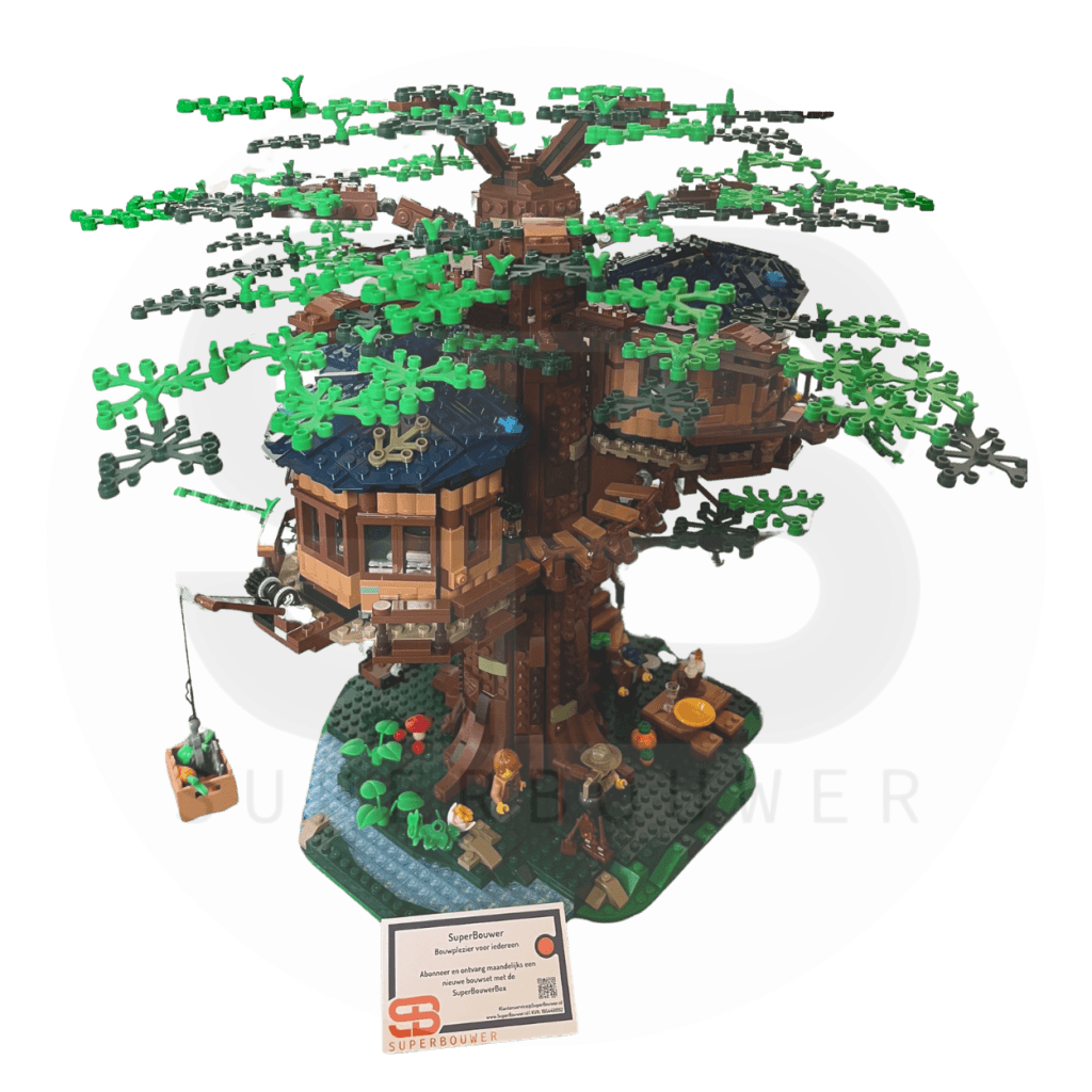 LEGO® Tree House